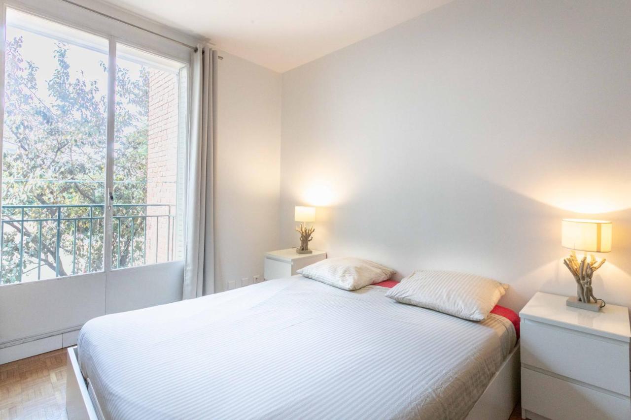 Paris City - Spacious 3 Rooms Flat For Families - 3 Minutes From Metro Station Exterior foto